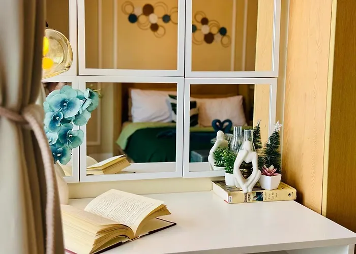 Cozy Near Venice Mall Netflix Wifi Apartment Manila