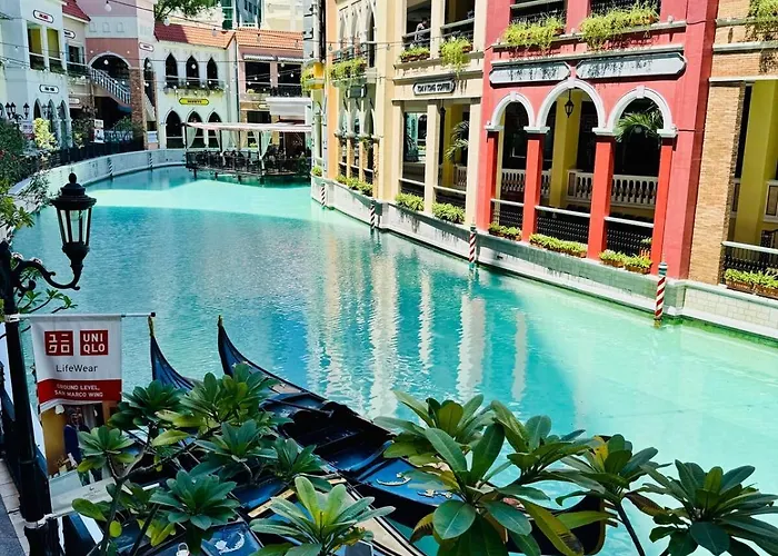 Cozy Near Venice Mall Netflix Wifi Apartment
