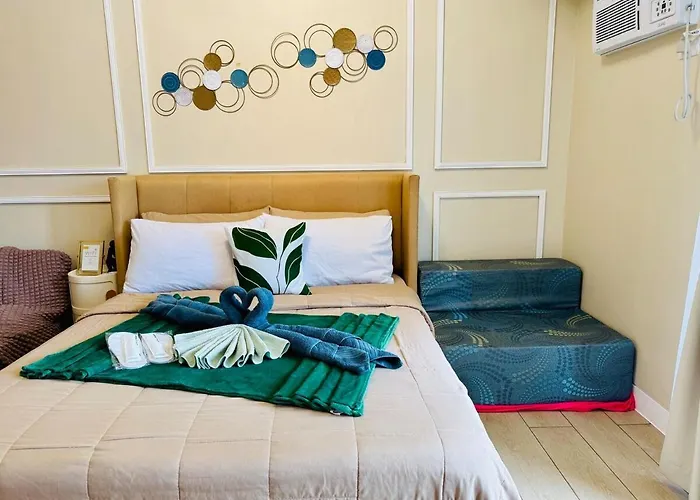 Apartment Cozy Near Venice Mall Netflix Wifi Manila