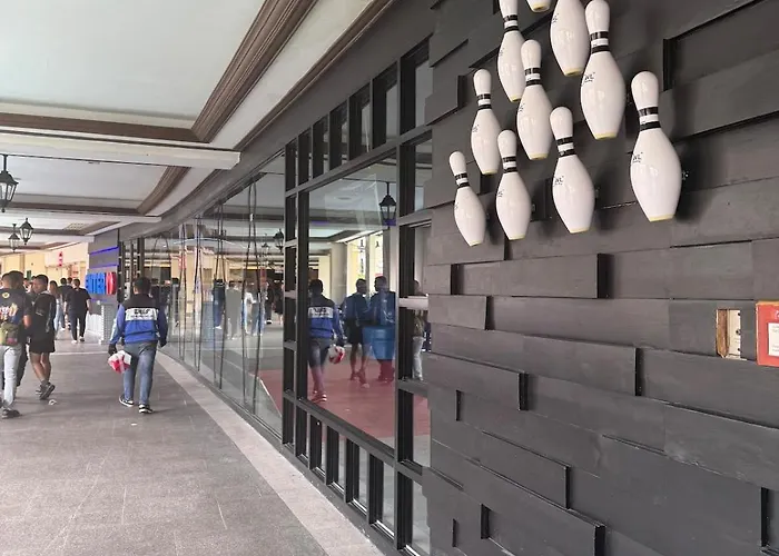 Cozy Near Venice Mall Netflix Wifi * Manila