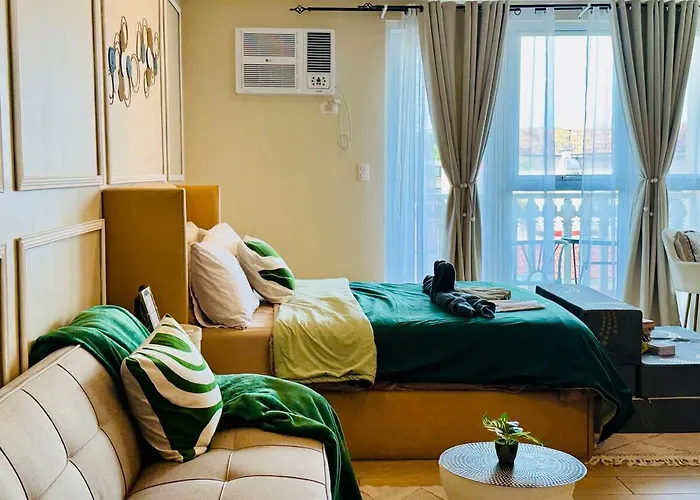 Cozy Near Venice Mall Netflix Wifi Apartment Manila